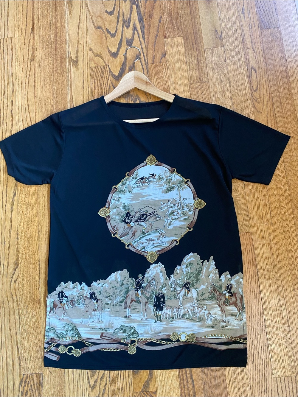 Black Short-Sleeve Women’s Graphic Shirt with Equestrian Scene